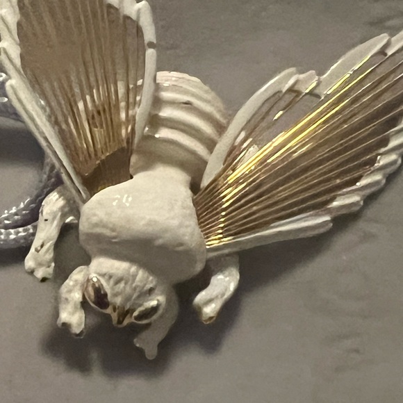 Monet Vintage Bumble bee brooch - Picture 5 of 12